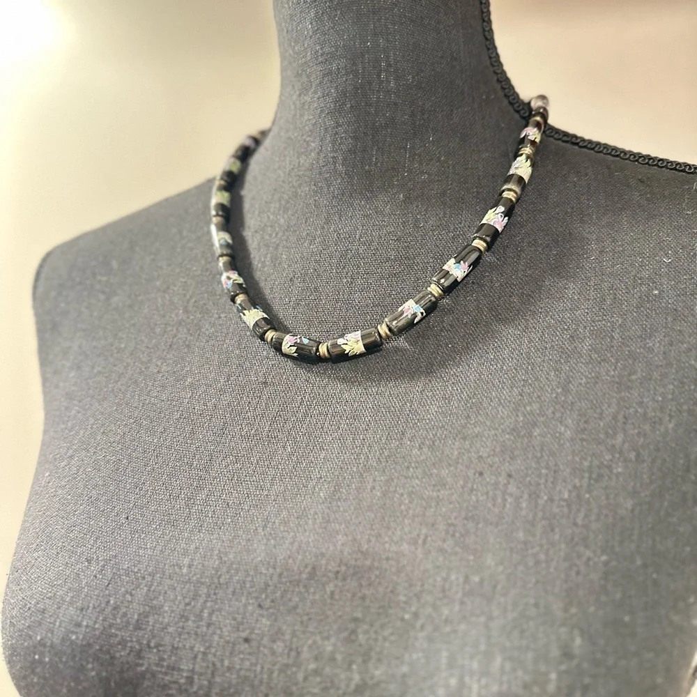 JFH cloisonné bead